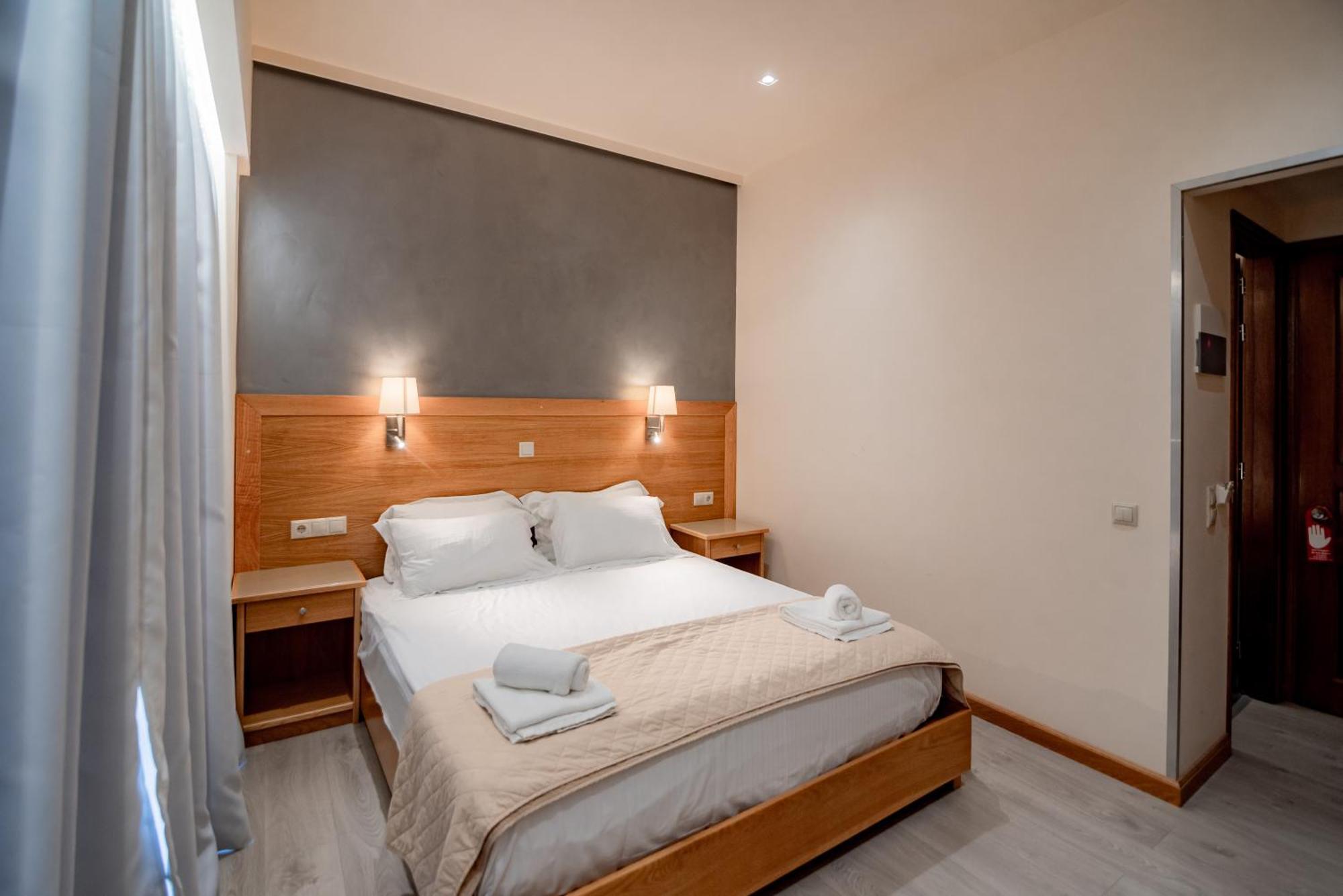 Fiori Hotel Guviá Kültér fotó