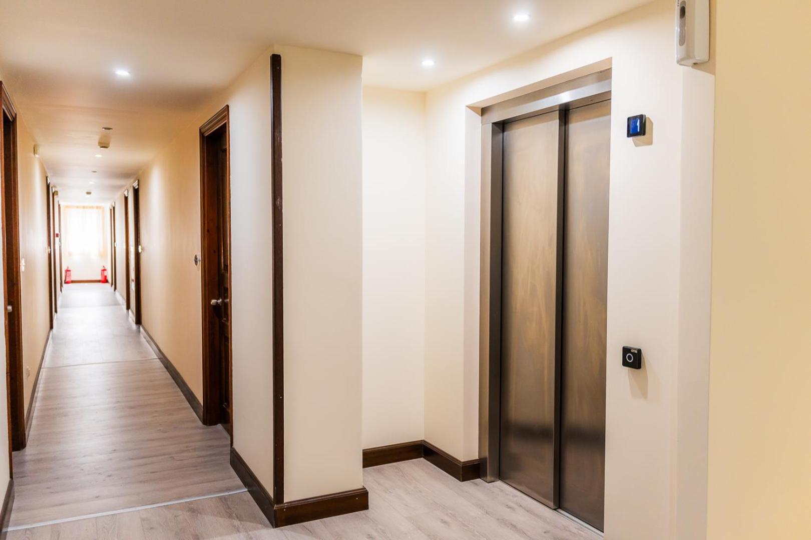 Fiori Hotel Guviá Kültér fotó